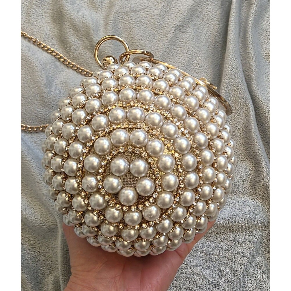 BADGLEY MISCHKA Pearl Rhinestone Round Clutch Bag Gold Chain Evening Purse